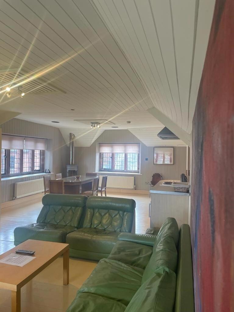 Thornton Manor - Holiday Cottages And Apartments Heswall Habitación foto
