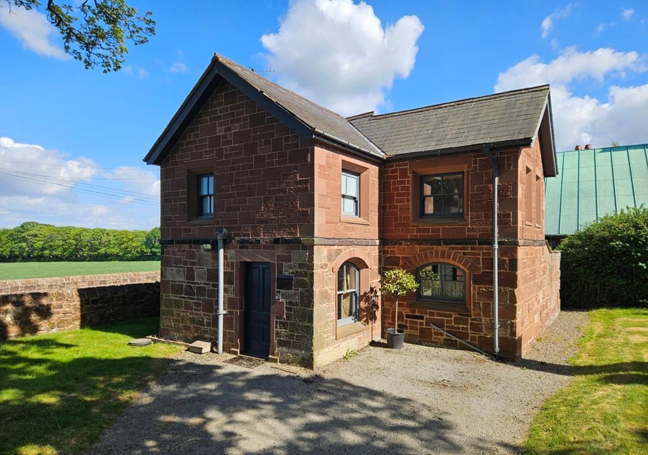 Thornton Manor - Holiday Cottages And Apartments Heswall Exterior foto
